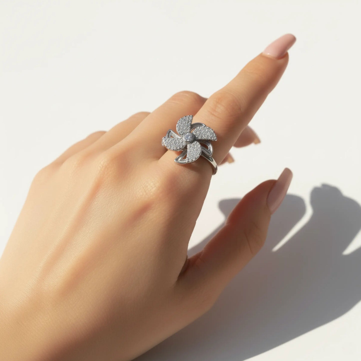 Star Spinner Ring